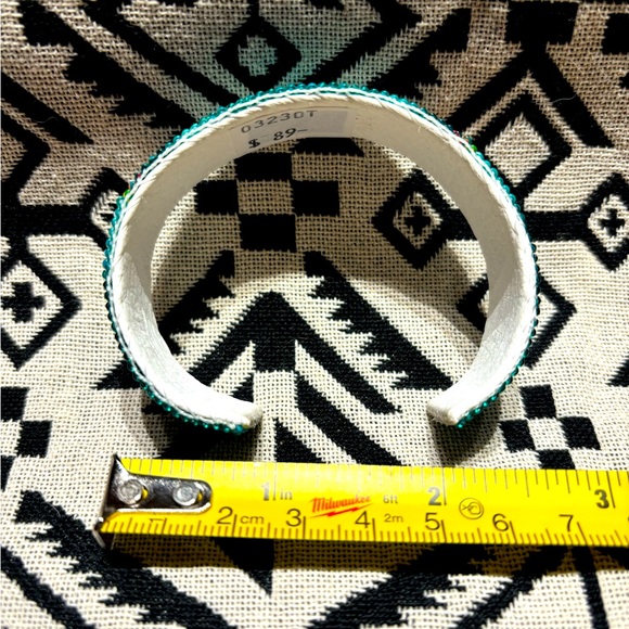 Beaded Bracelet 🪶 - Picture 3 of 3